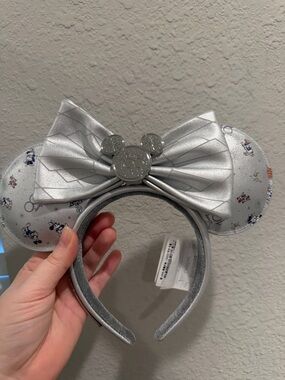 Disney park 100 years loungefly Minnie ears